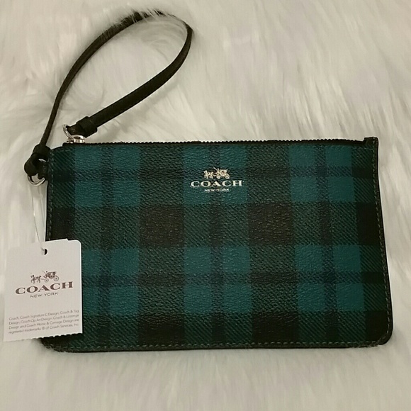 Coach Handbags - Nwt coach wristlet